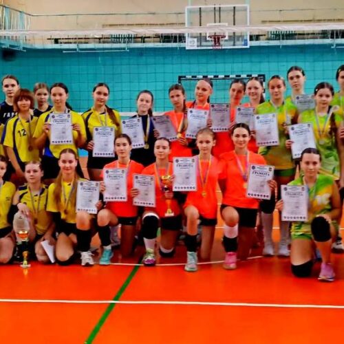 Кам’янські волейболістки здобули медалі на турнірі в Полтаві