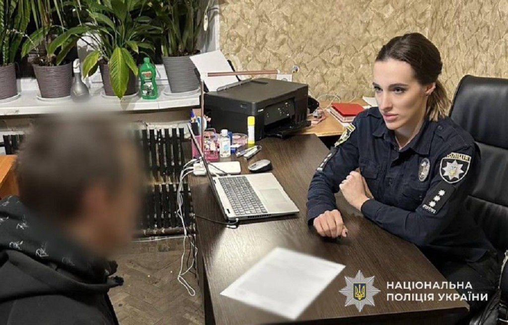 У Кам’янському чоловік убив співмешканку шарфом